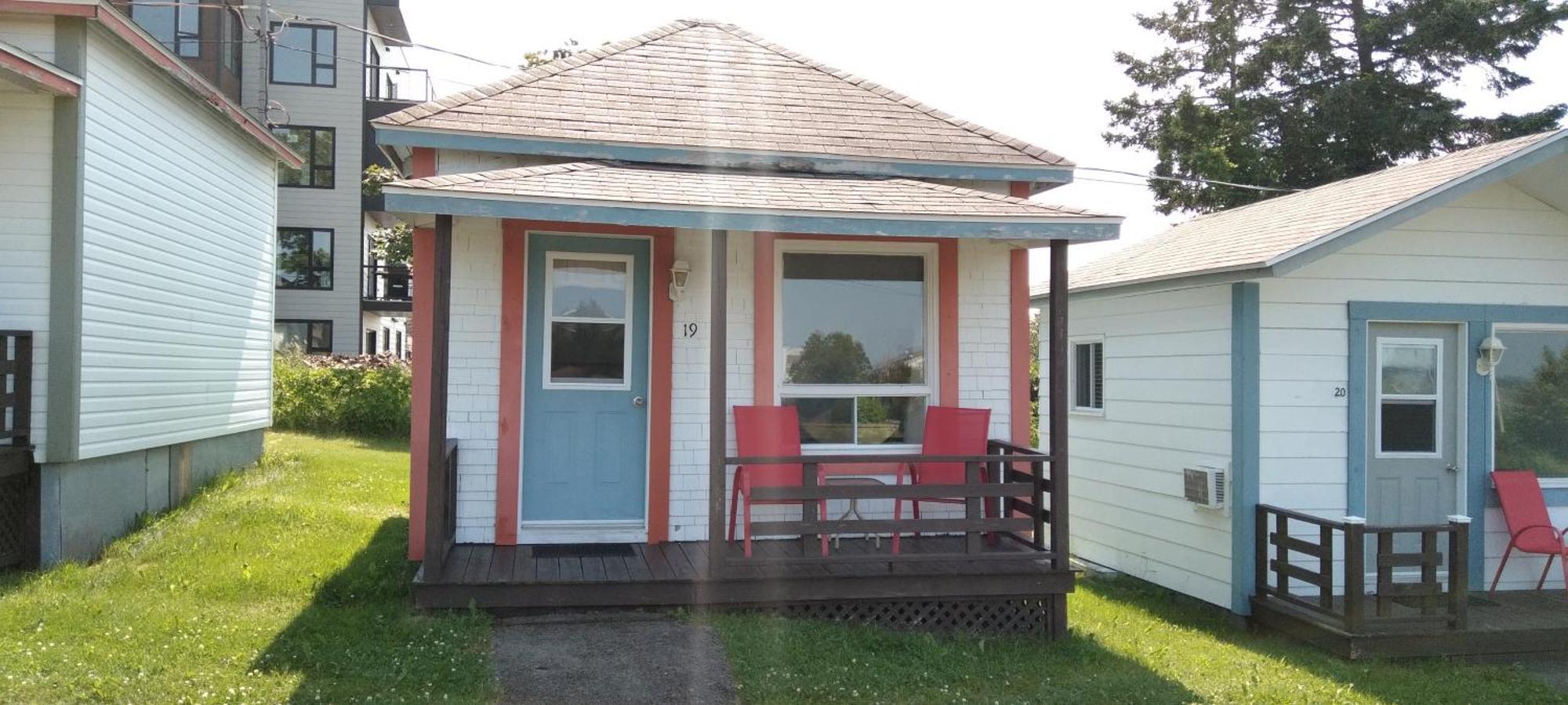 Motel Au Fleuve D'Argent Rivière-du-Loup Exterior foto