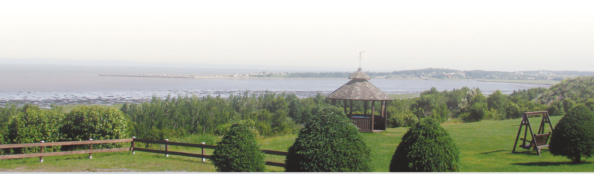 Motel Au Fleuve D'Argent Rivière-du-Loup Exterior foto