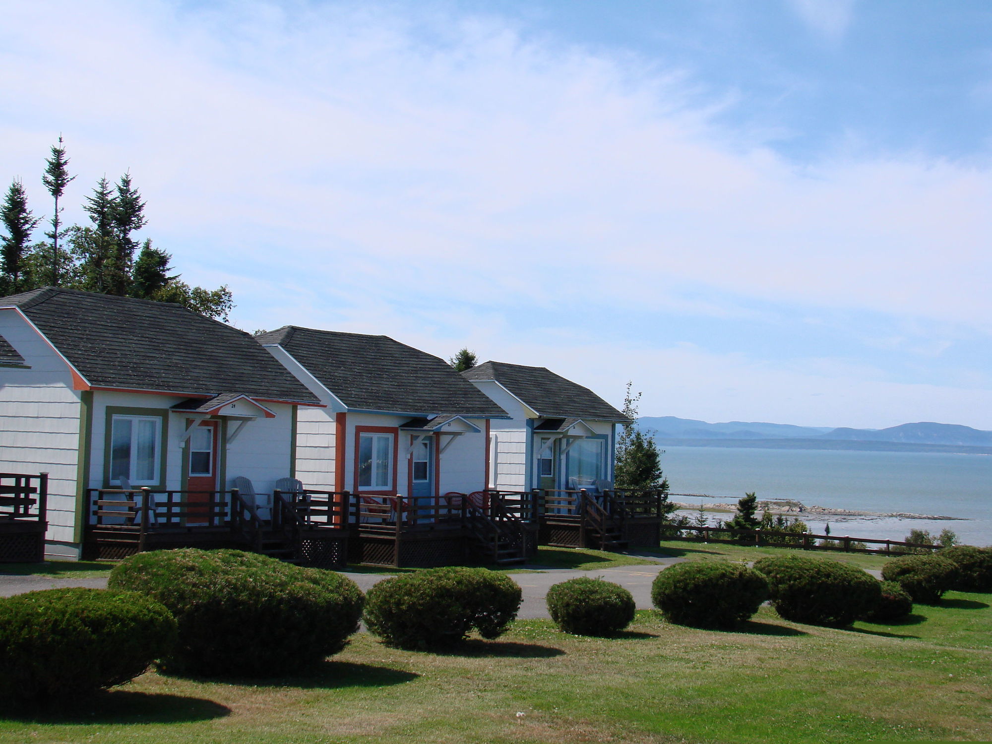 Motel Au Fleuve D'Argent Rivière-du-Loup Exterior foto